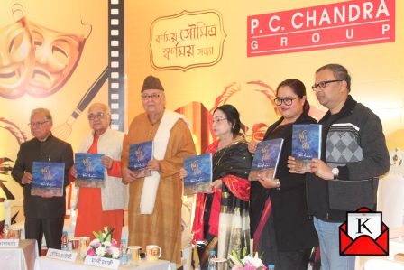 Soumitra Chatterjee’s Book on Paintings Chhobi o Chhaya Released