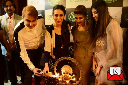 Karisma Kapoor’s Inaugurates 6th Outlet of The Soumi’s World