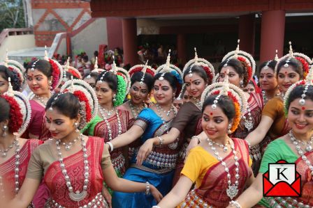 Dona Ganguly and Diksha Manjari Performs at Vasanta Utsav 2019