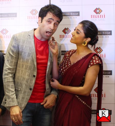 Abir Chatterjee and Paoli Dam Inaugurates 6th Shoppers Stop Store in Mani Square