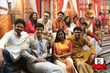 Rediscover Family Bonds and Go Back To Your Roots With Star Jalsha’s Desher Mati