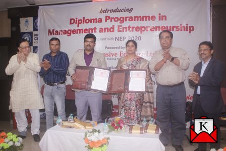 Know More About Ascensive’s Diploma in Management and Entrepreneurship