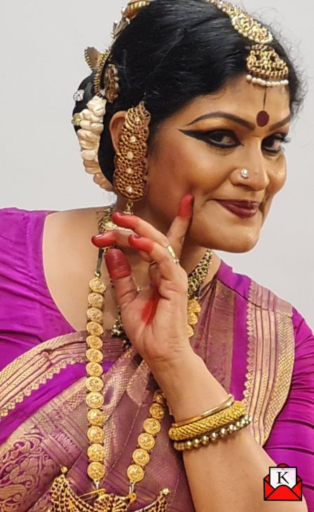 Bharatnatyam-Dancer