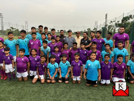 Bhaichung Bhutia Visits R10 Football Academy; Praises Cutting Edge Amenities