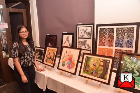Illustrator Kuhoo Mitra’s Excellent Debut Exhibition In Kolkata