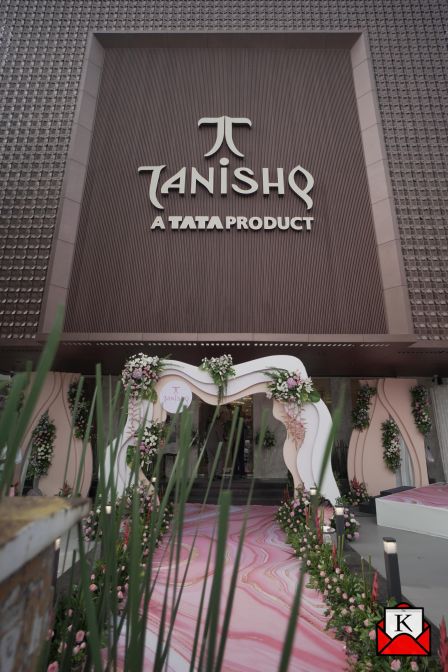 Tanishq-Kankurgachi