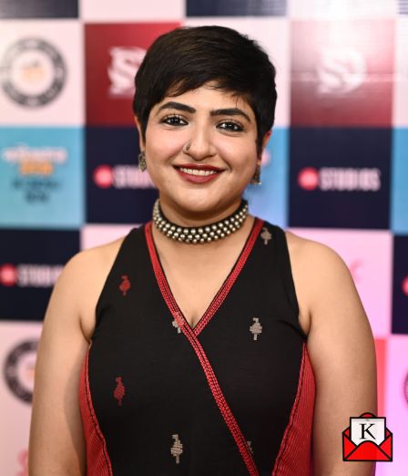 Pokkhirajer-Dim-Special-Screening