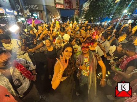Nusrat Jahan’s Debut Flash Mob Performance In New Market