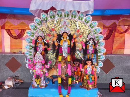 List Of Exciting Durga Puja Offers At Jhore Jole Jongole