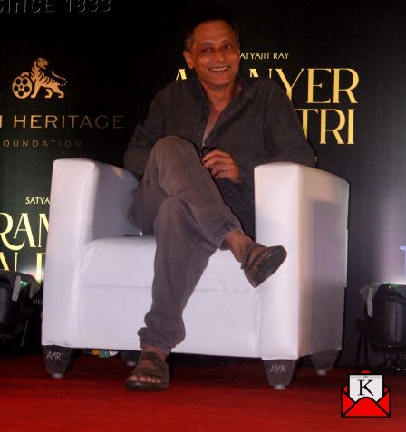 Aranyer-Din-Ratri-Special-Screening