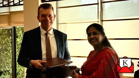 TIU Signs An Important MoU With Queen’s University Belfast