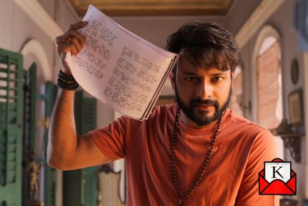Choddobeshi-First-Look Hoichoi