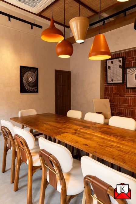 The-Artist-Room Artsy-Coffee-&-Culture