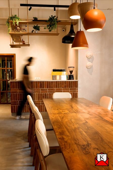 The-Artist-Room Artsy-Coffee-&-Culture