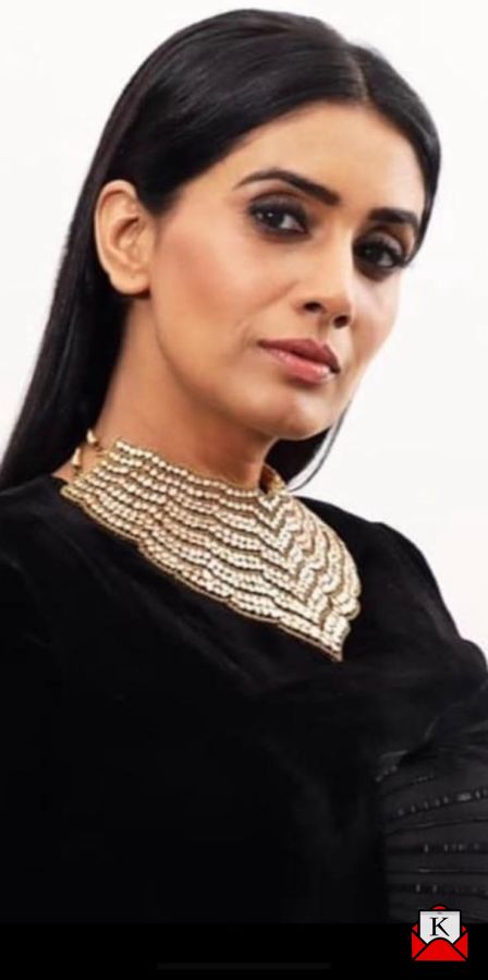 Sonali-Kulkarni Common-Aadmi