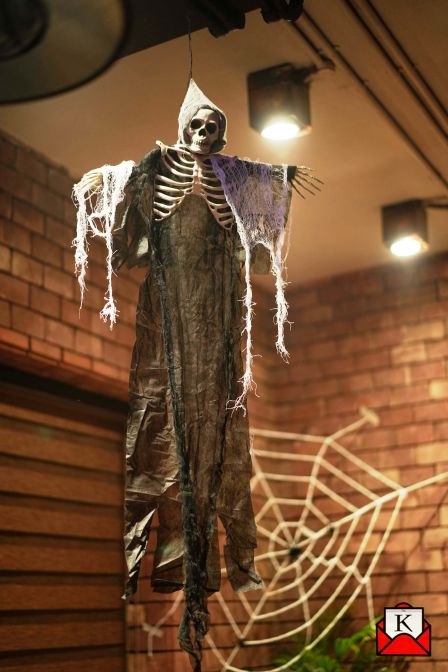 Kitty-Su-Pop-Up-Event Halloween