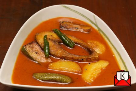 Enjoy Mouthwatering Hilsa Recipes at Sonargaon