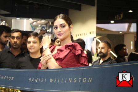 First Store of Daniel Wellington Inaugurated By Nusrat Jahan in South City Mall