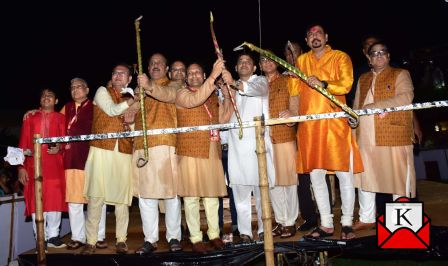 60 Feet Tall Ravana Effigy Burnt at Central Park, Salt Lake