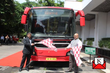 Vodafone Pandal Express Bus- A Unique Initiative by Vodafone For Patrons This Durga Puja