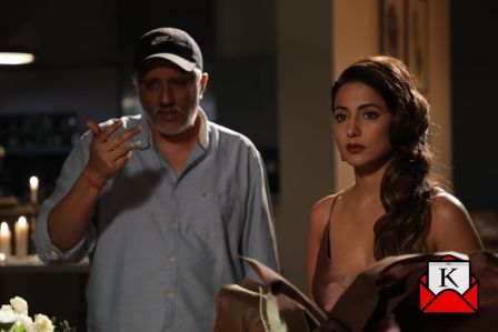 Vikram Bhatt’s New Film On Cybercrime To Show Hina Khan in Glam Avatar