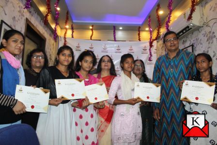 Anil Kumar Karati Scholarships Awarded to 10 Girls From Hope Foundation and Tiljala Shed