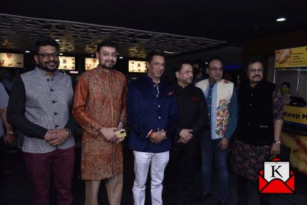 Grand Premiere Of Bengali Film Avijatrik (The Wanderlust of Apu)