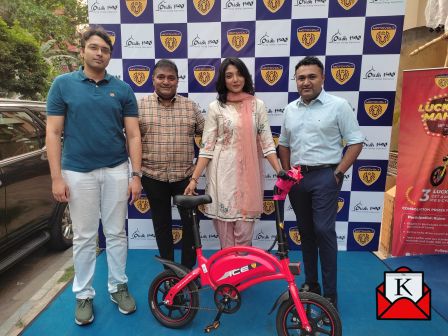 Devlina Kumar Hands Prizes To Winners Of Motovolt Lucky Draw Mahotsav Contest