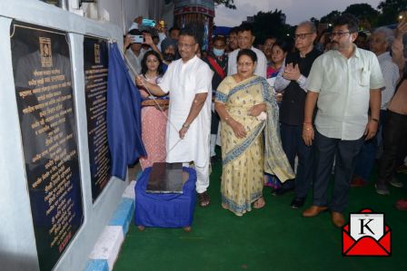 Mayor Firhad Hakim Inaugurates Foot Overbridge At Exide Crossing