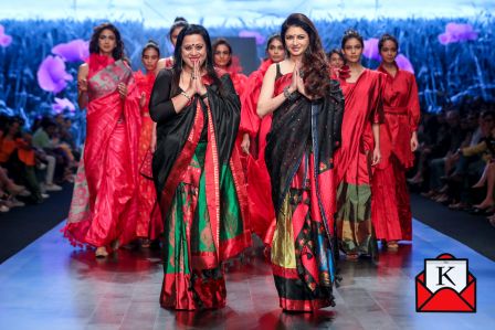 Bhagyashree Looks Classy In Silk Sari From Sanjukta Dutta’s Palaash Collection