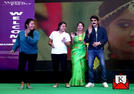 Prosenjit Chatterjee Enthralls The Residents Of Siddha Waterfront