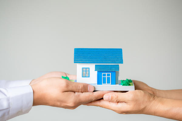 Guest Blog: A New Home Or A Resale In 2023? Pros And Cons