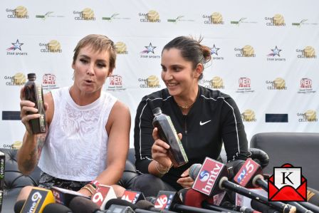 Sania Mirza Drank Evocus Black Alkaline Water At Farewell Press Conference