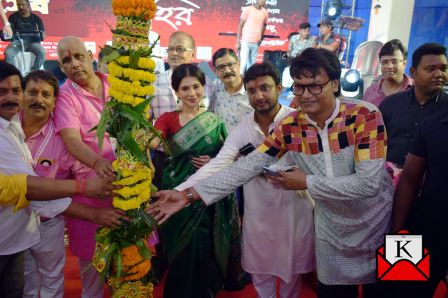 Theme Of Fan Market Durga Puja Out Now; Khuti Puja Organized With Fanfare