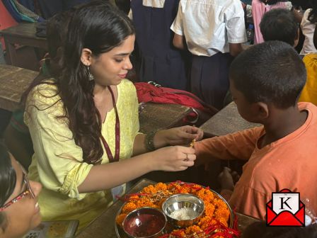 JDBI Students Rakhi Celebrations With Kids-A Display Of Love