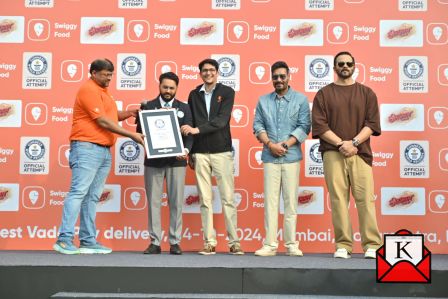 Swiggy Delivers Most Vada Pav; Sets A New Guinness World Record