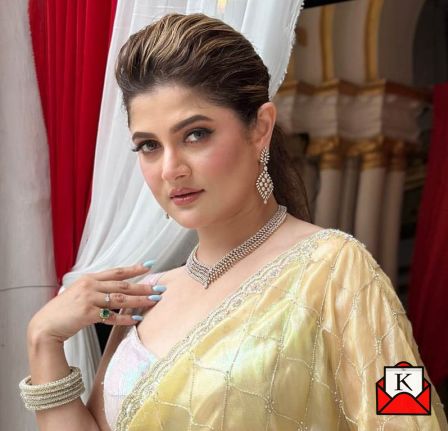 Srabanti Turns Presenter For The First Time With Daanter Lorai