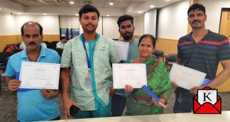 Special CPR Training For 40 Hawkers At Manipal Hospital