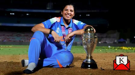 Great News- Women Cricketer Richa Ghosh To Be Felicitated