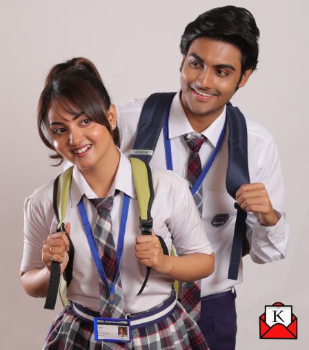 Enjoy A Teenage Love Story With Besh Korechi Prem Korechi