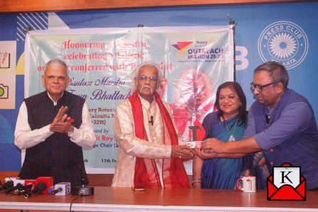 An Excellent Felicitation Of Pandit Tarun Bhattacharya