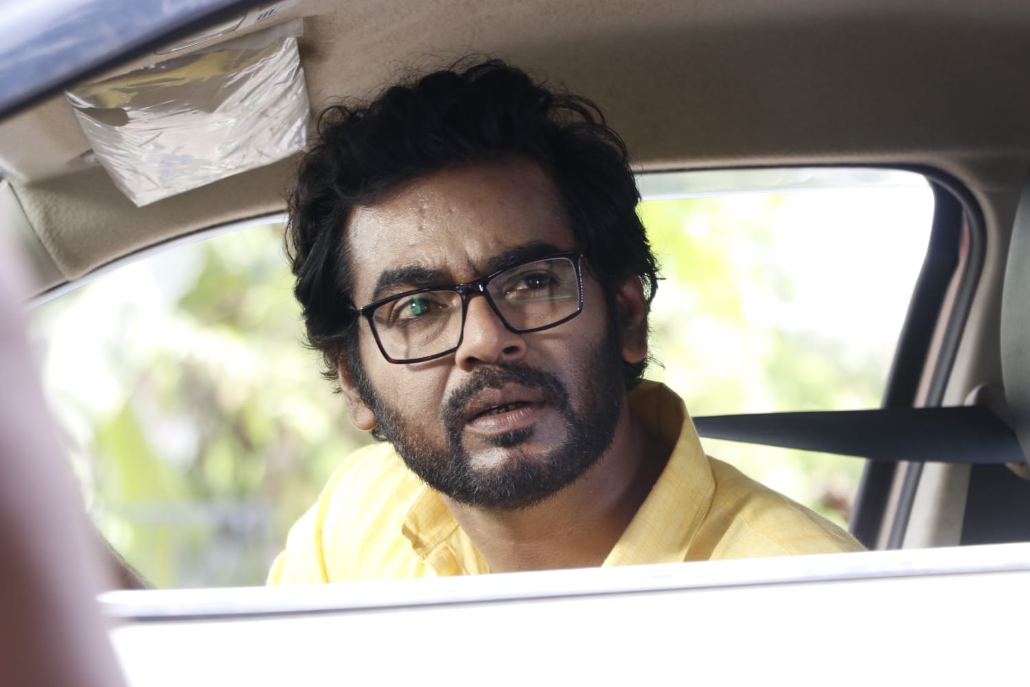 Sob Khobori Bishesh Noy- A Great Voice In Bengali Cinema