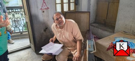 Rajatava Dutta As An Old Man In New Film Ekhane Proshab Koriben Na