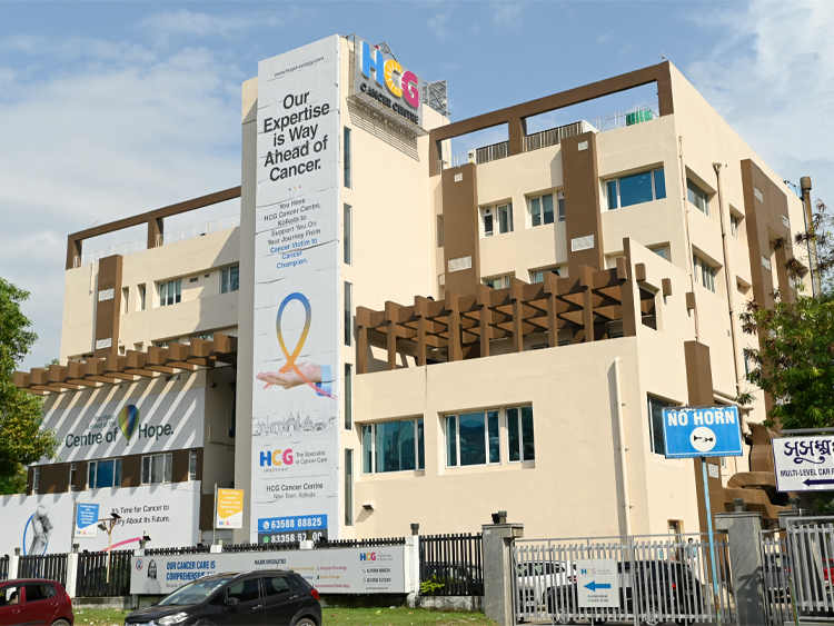 A Patient With Stage IV Lung Cancer Gets A New Lease Of Life At HCG Kolkata