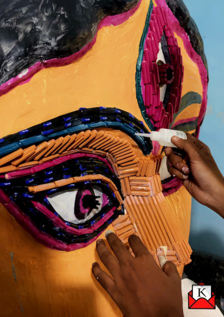 A Special Durga Idol With 13,000 Recycled Plastic Pens